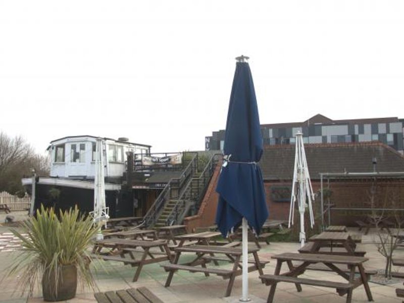 Dry Dock, Leicester. (Pub, External). Published on 18-01-2016