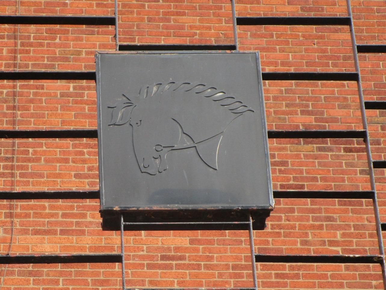 'Nags Head' sign. (Pub, Sign). Published on 21-10-2016