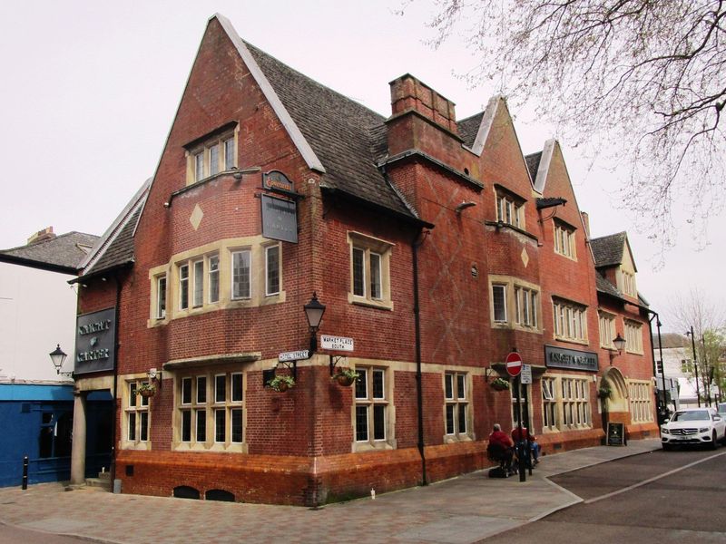 (Pub, External, Key). Published on 12-04-2024