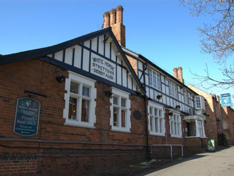 White Horse, Birstall. (Pub, External, Key). Published on 28-09-2013