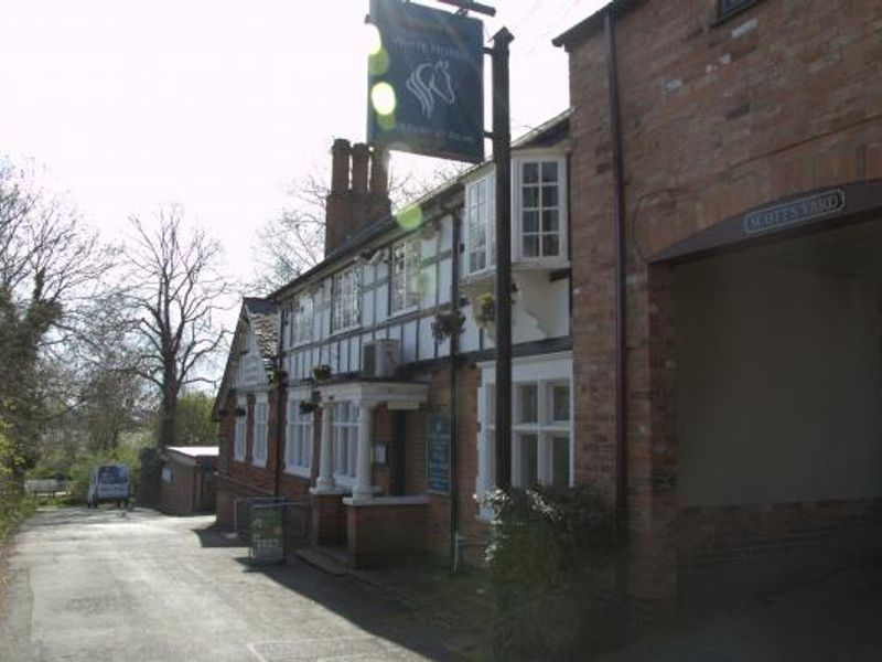 White Horse, Birstall. (Pub, External). Published on 28-09-2013
