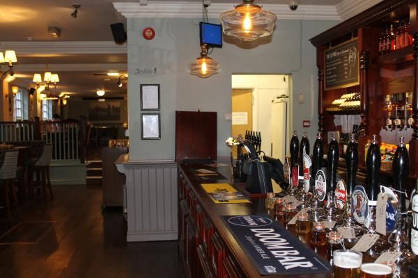 Bowling Green, Leicester. (Pub, Bar). Published on 21-11-2015