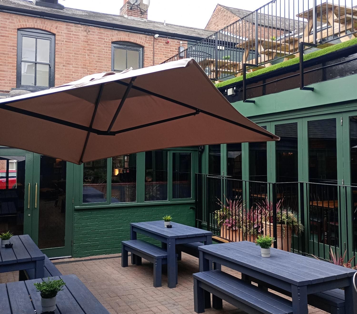 Beer garden. (Pub, External, Garden). Published on 16-04-2025