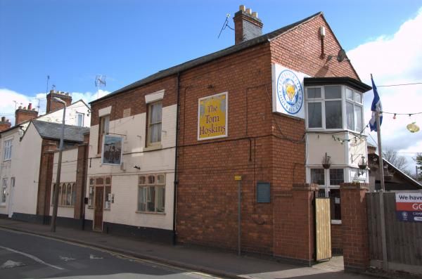 Tom Hoskins, Leicester. (Pub, External, Key). Published on 30-07-2013