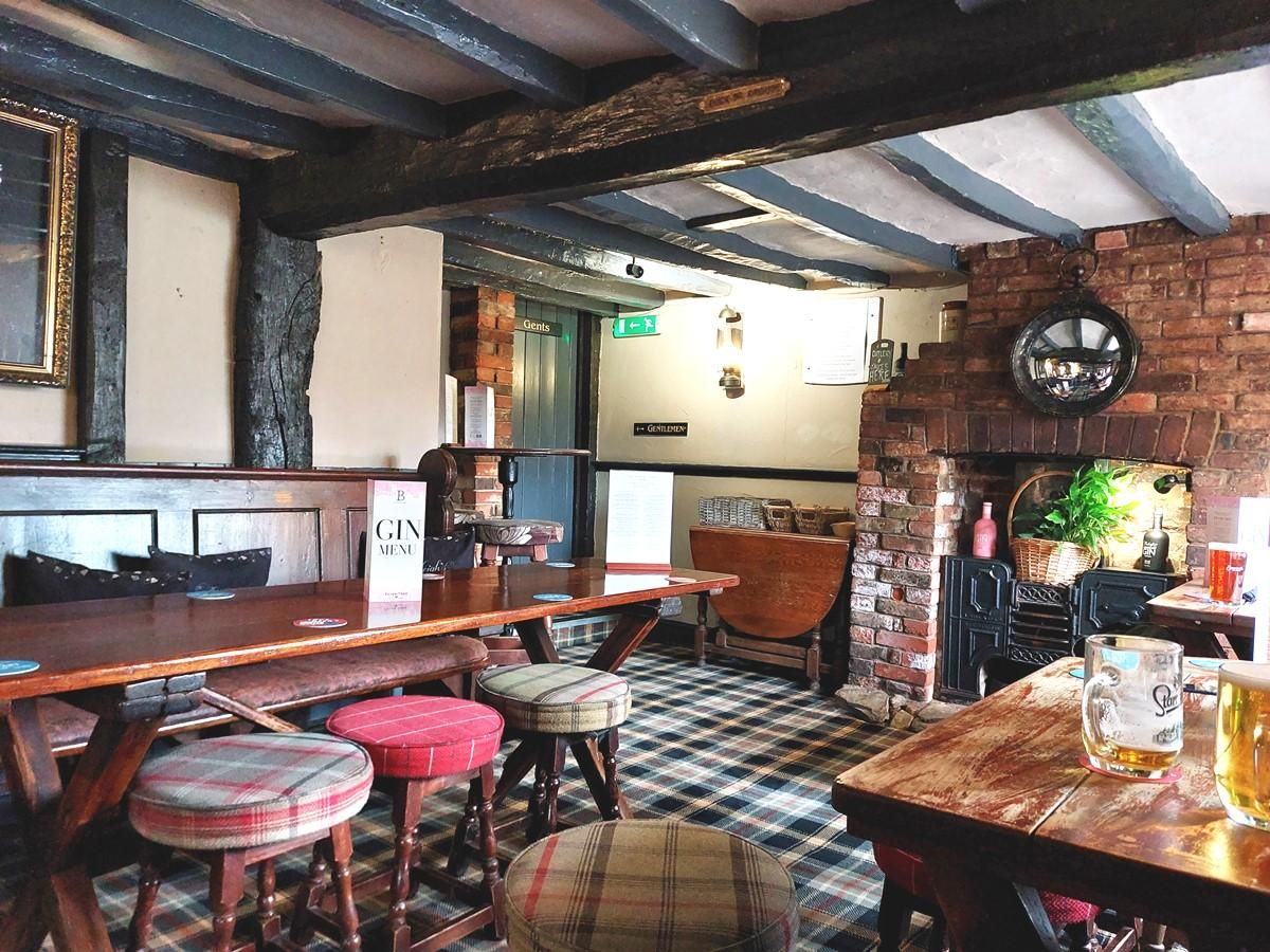 Internal 2025. (Pub, Bar). Published on 21-06-2025