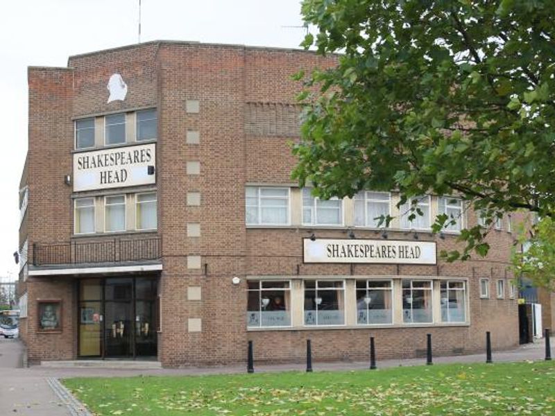 Shakespeares Head. (Pub, External). Published on 21-11-2012