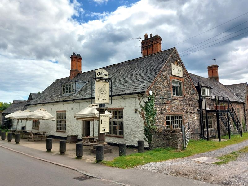 (Pub, External, Key). Published on 24-08-2026