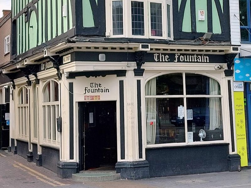 Exterior 2025. (Pub, External, Key). Published on 11-11-2025