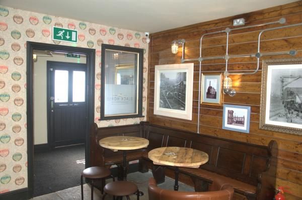 Black Horse, Braunstone Gate. (Pub). Published on 20-04-2015