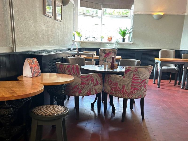 (Pub, Bar). Published on 06-07-2025 