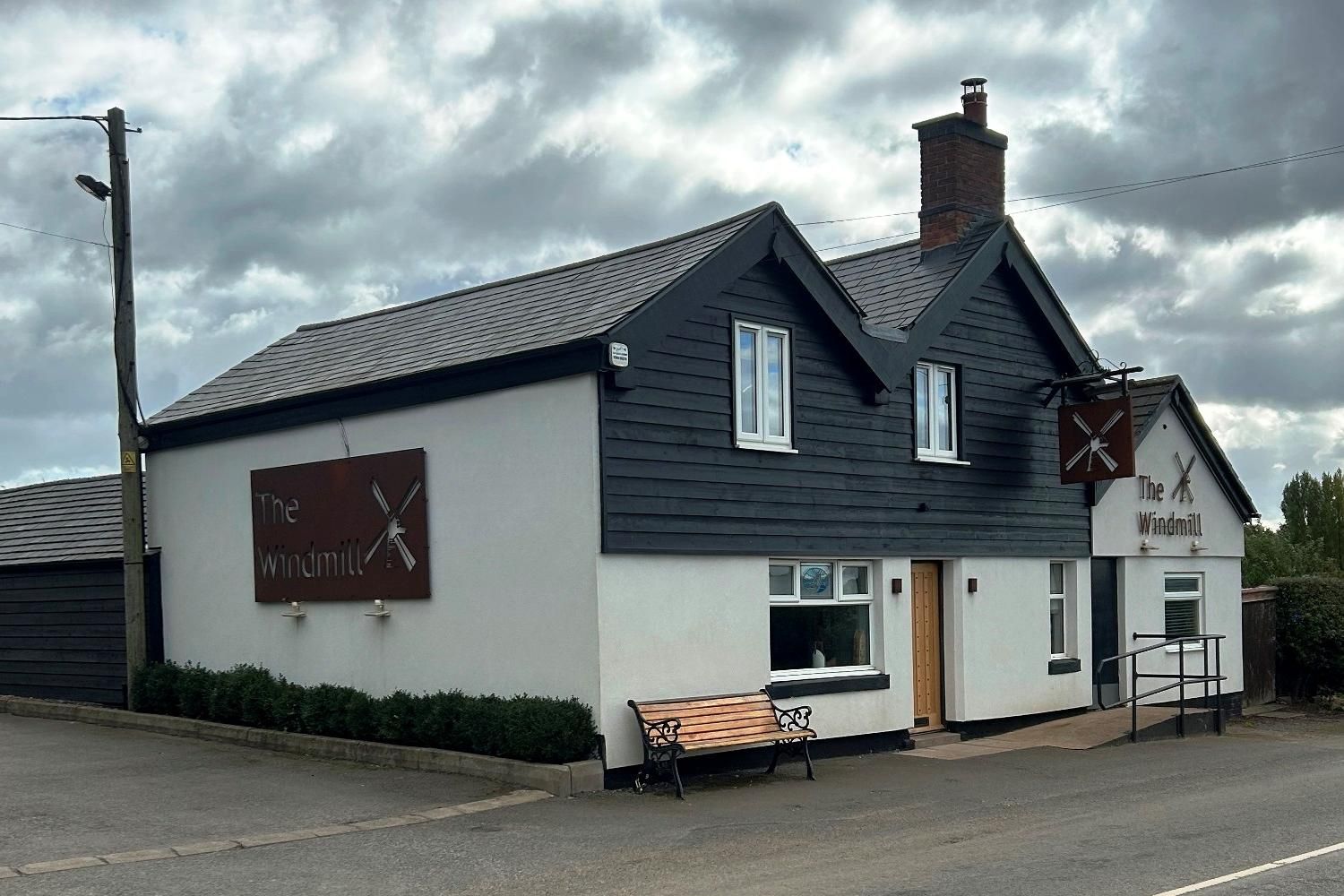 Exterior 2026. (Pub, External, Key). Published on 12-10-2026