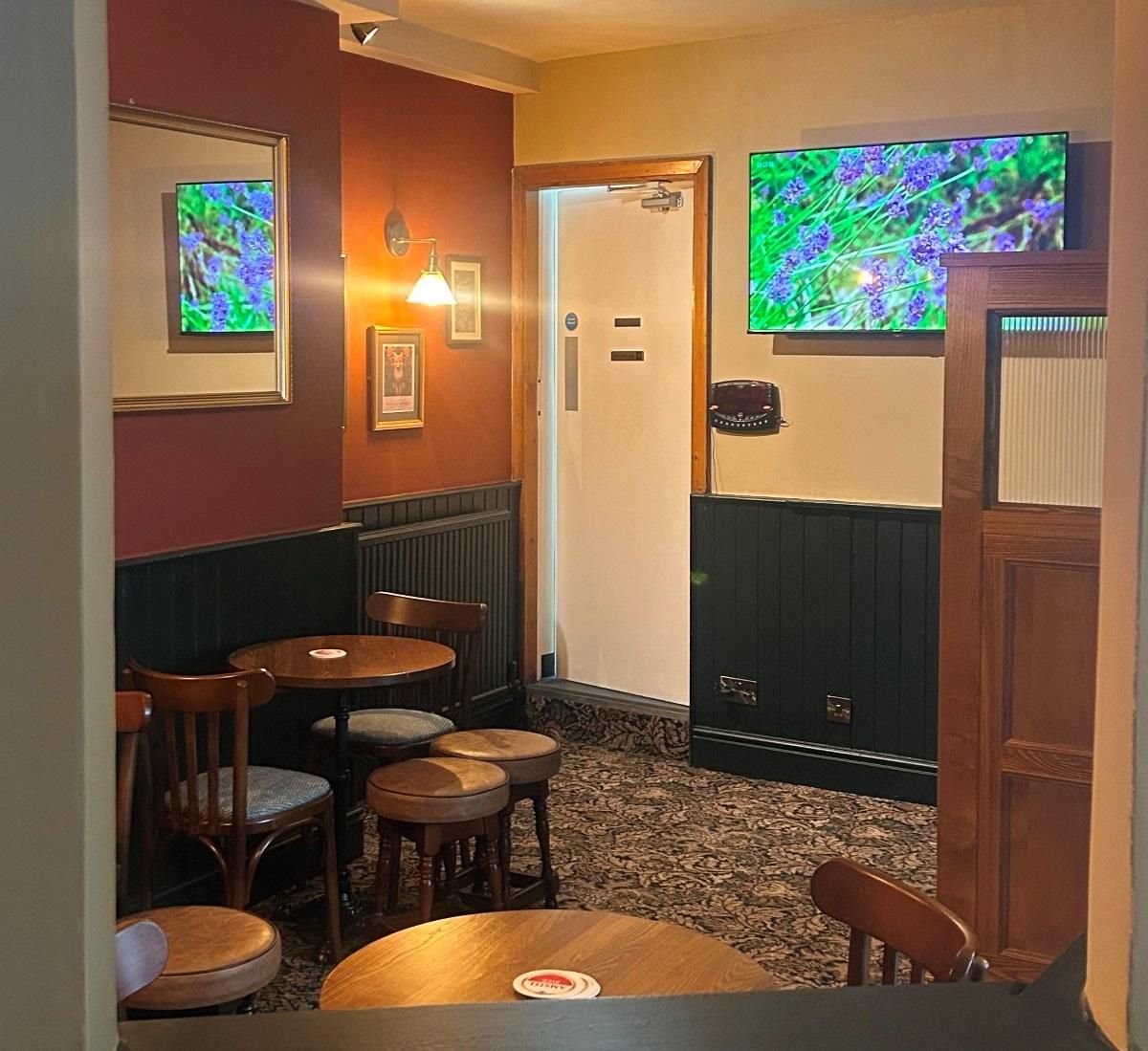 (Pub, Bar). Published on 27-06-2026