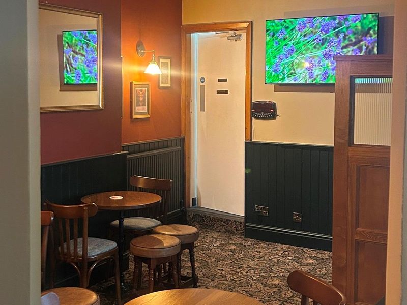(Pub, Bar). Published on 27-06-2026 