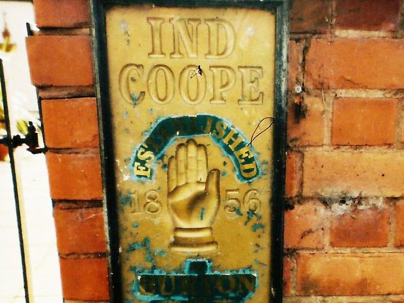 Former Ind Coope sign on wall, 2006, since removed. (Pub, Sign). Published on 13-01-2026 