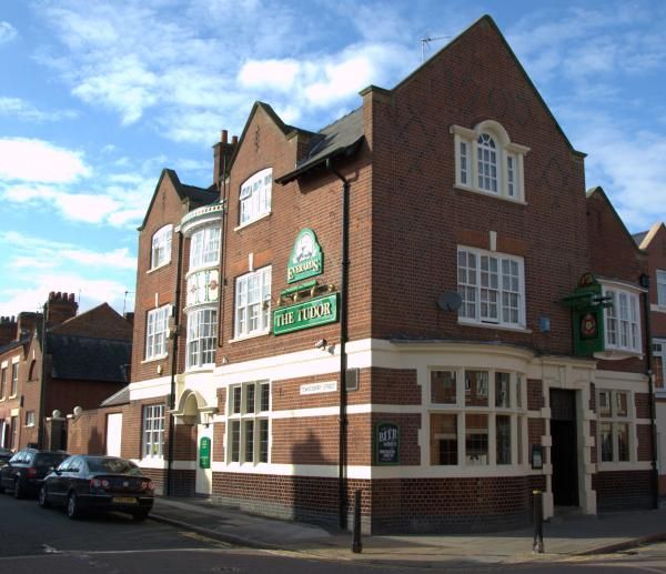 Tudor, Leicester. (Pub, External). Published on 10-10-2012
