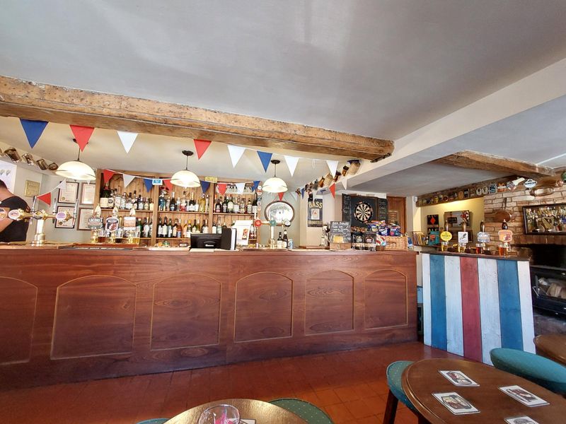(Bar). Published on 27-10-2026