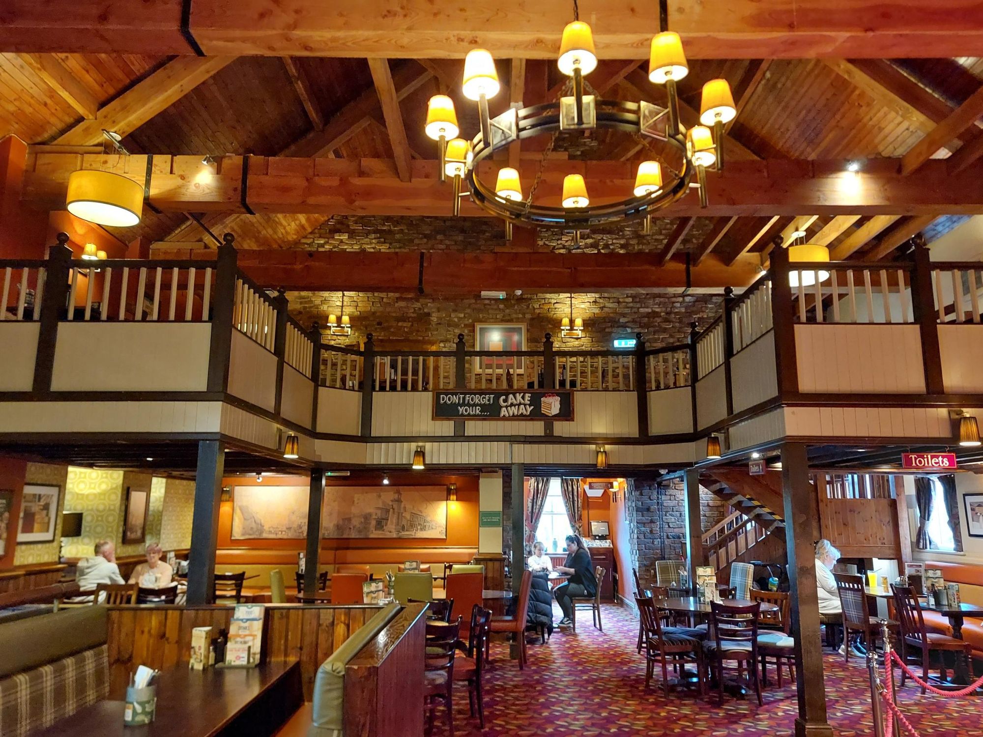 (Pub, Bar). Published on 04-07-2026