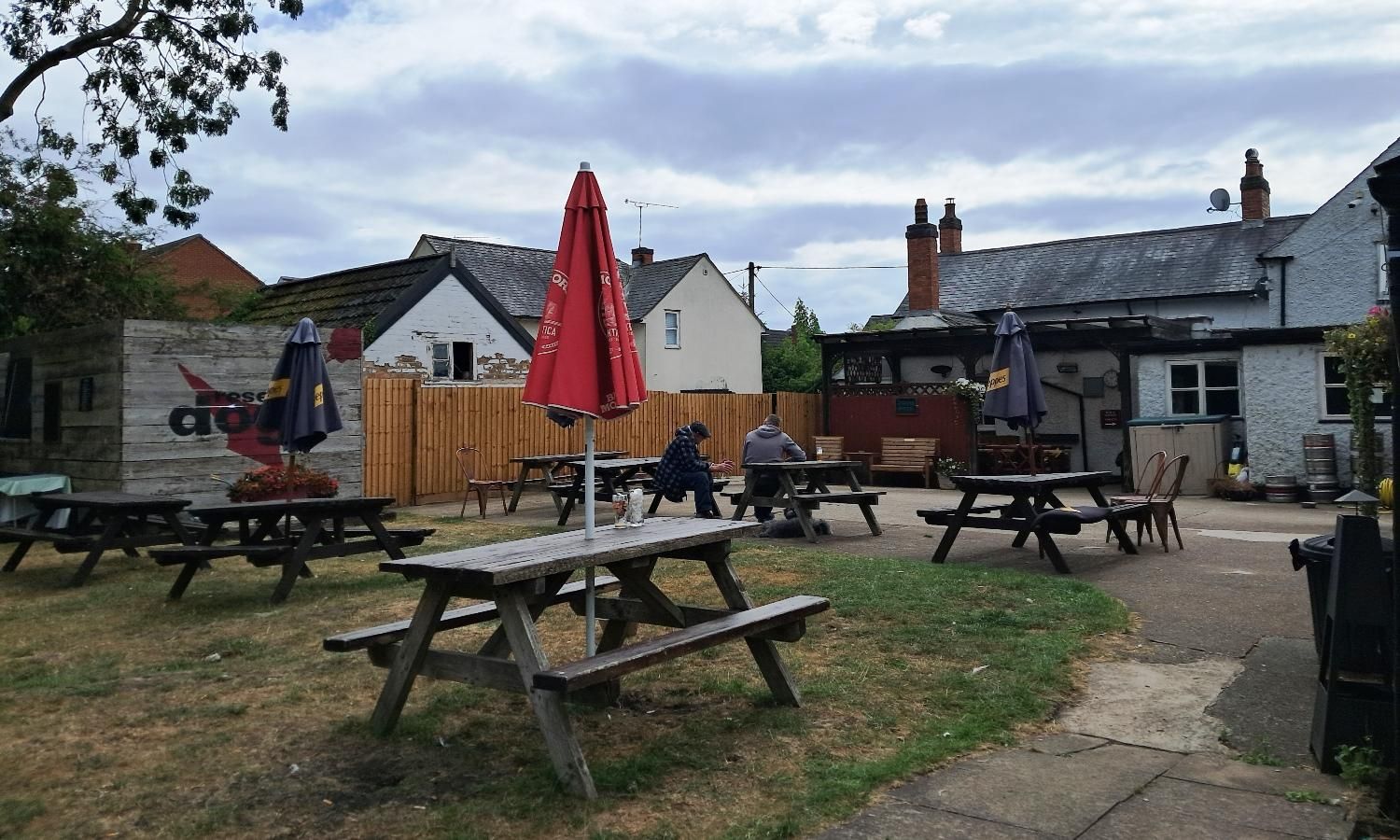Garden, August 2025. (Pub, Garden). Published on 22-08-2025