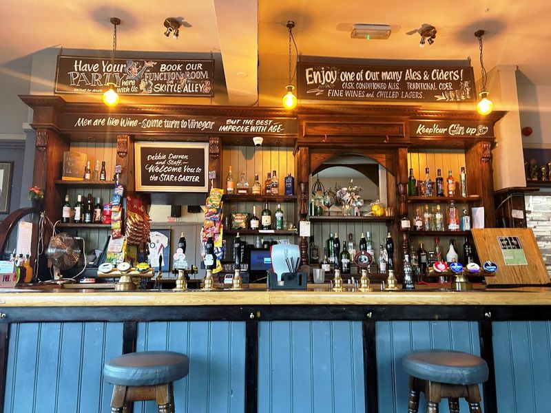 Bar 2025. (Pub, Bar). Published on 09-11-2025 