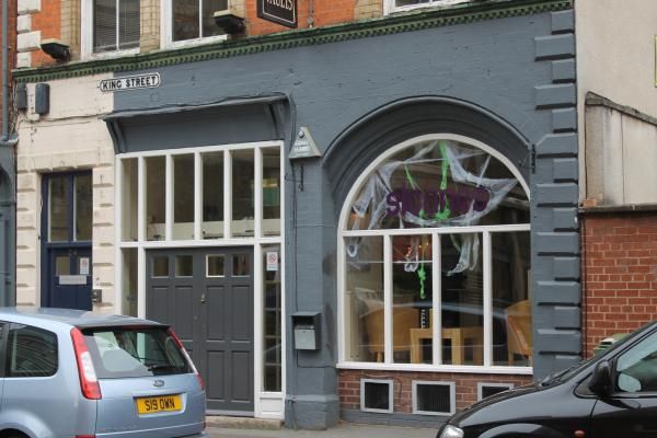 Sloanes, Leicester. (Pub, External). Published on 21-11-2012