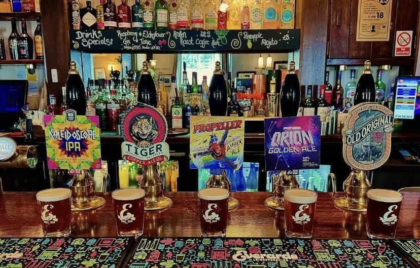 Servery: range of beers. (Bar). Published on 25-11-2024