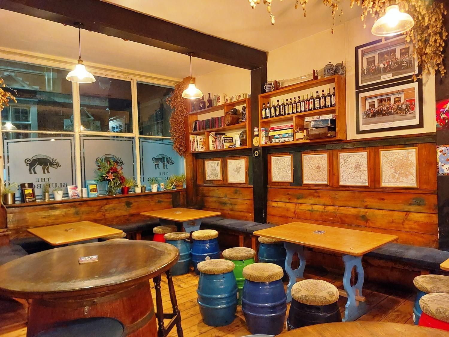 Interior 2025. (Pub, Bar). Published on 11-11-2025