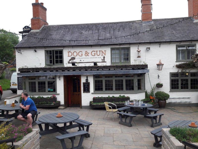 (Pub, External, Garden, Key). Published on 26-06-2019