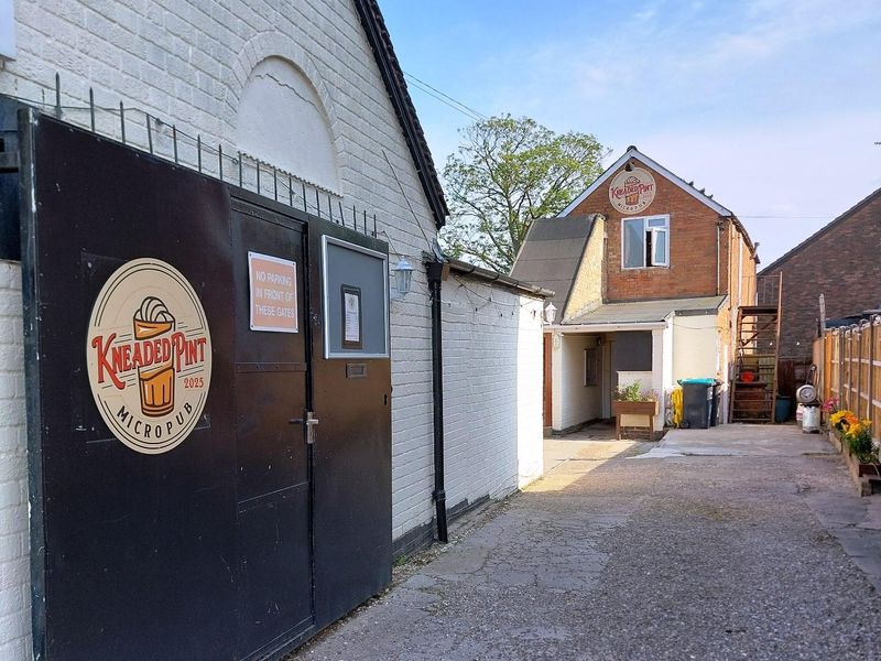 Exterior 2025. (Pub, External, Key). Published on 12-11-2025