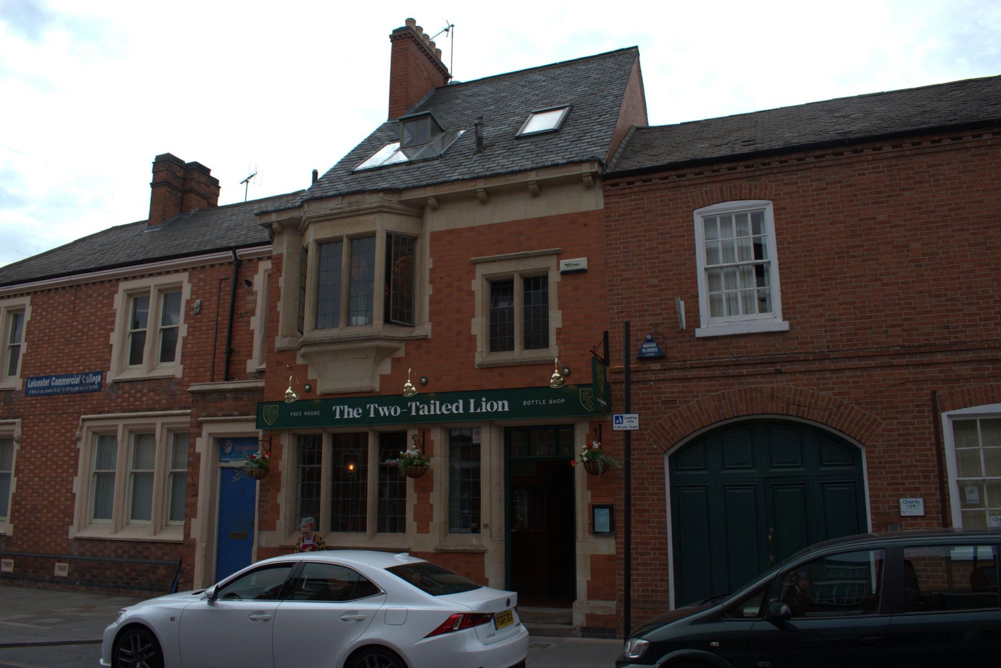 Two-Tailed Lion, Leicester. (Pub, External). Published on 23-06-2018