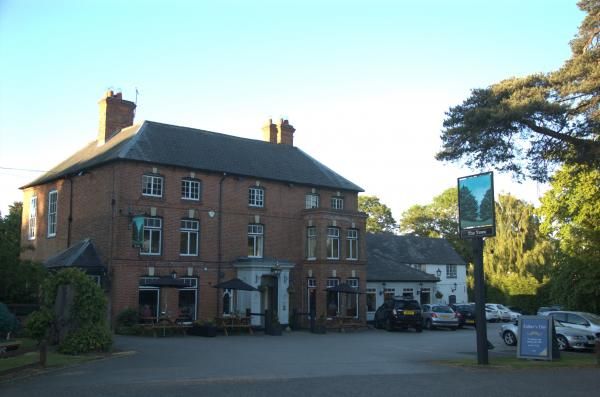 Yews, Great Glen. (Pub, External, Key). Published on 10-06-2015