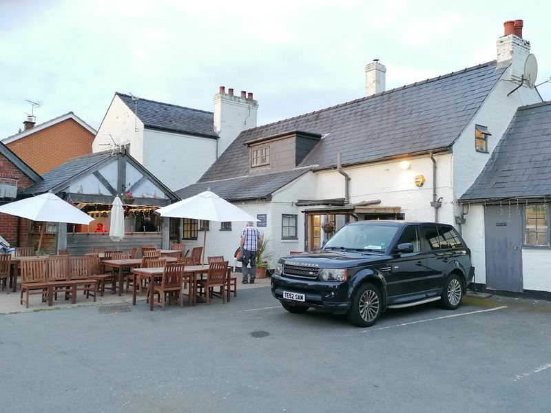Bull and Lion_Packington. (Pub, External). Published on 15-08-2024