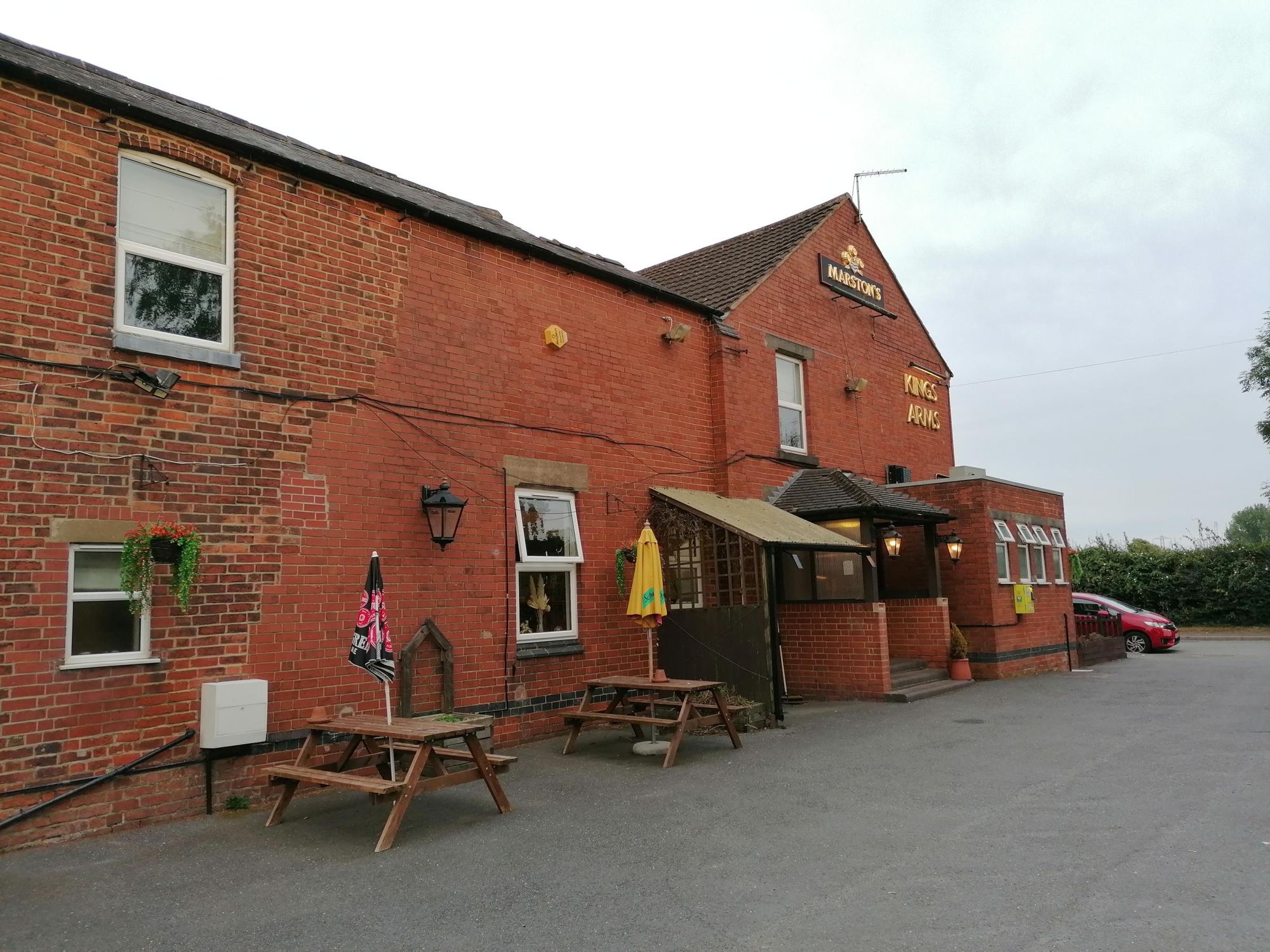 Kings Arms_Ravenstone. (Pub, External). Published on 15-08-2024