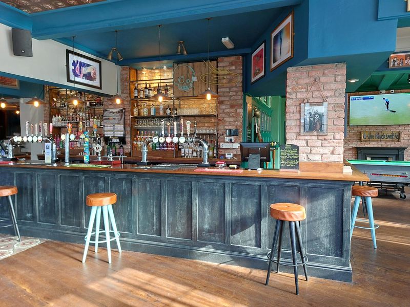 (Bar). Published on 13-11-2025 