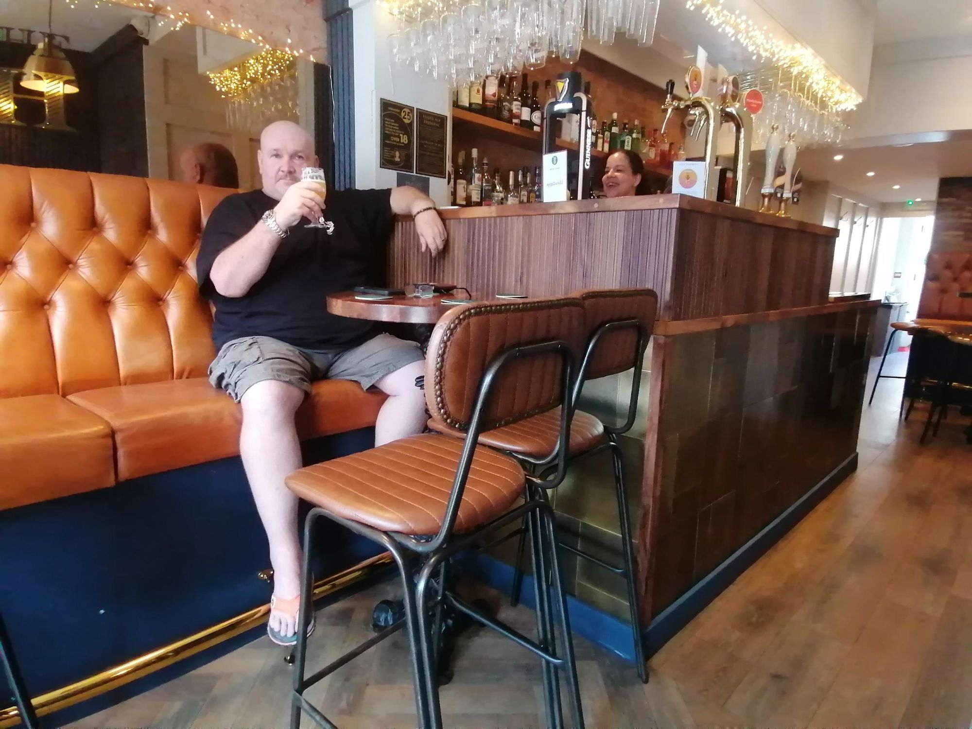 Borough-Street-Bar_Castle-Donington. (Pub, Customers). Published on 27-07-2025
