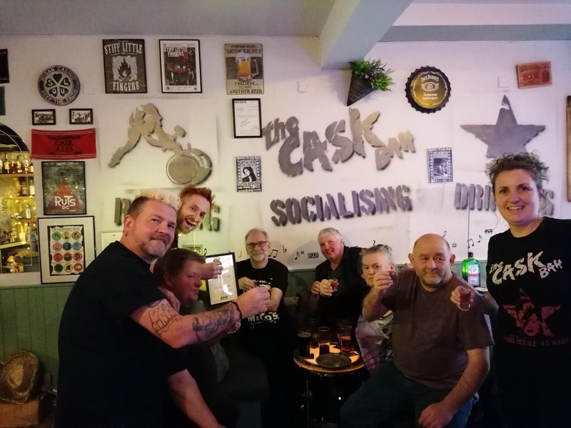 Mild POTY presentation.. (Pub, Publican, Customers, Award). Published on 22-05-2022 