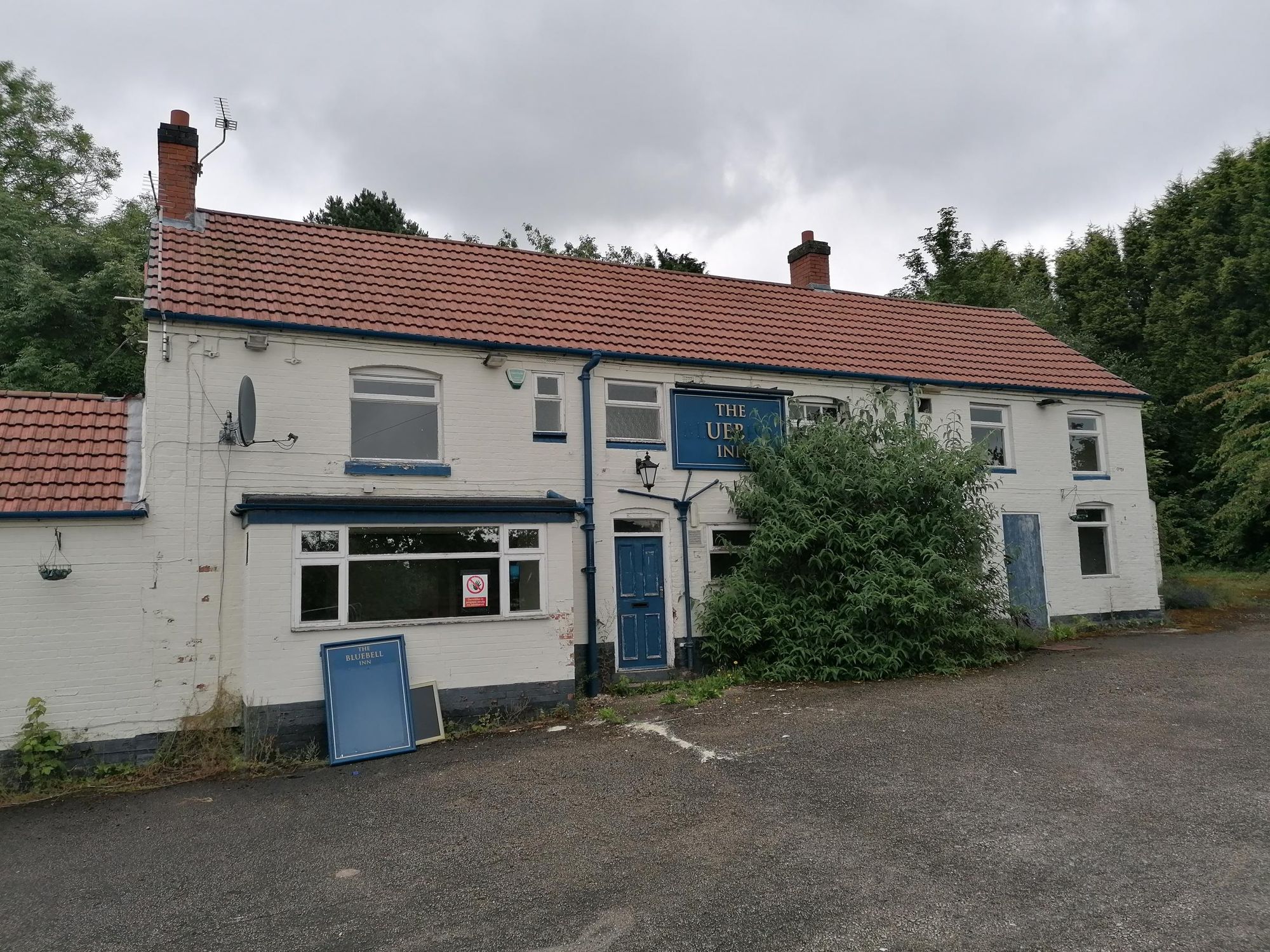 Closed, awaiting demolition.. (Pub). Published on 06-07-2021