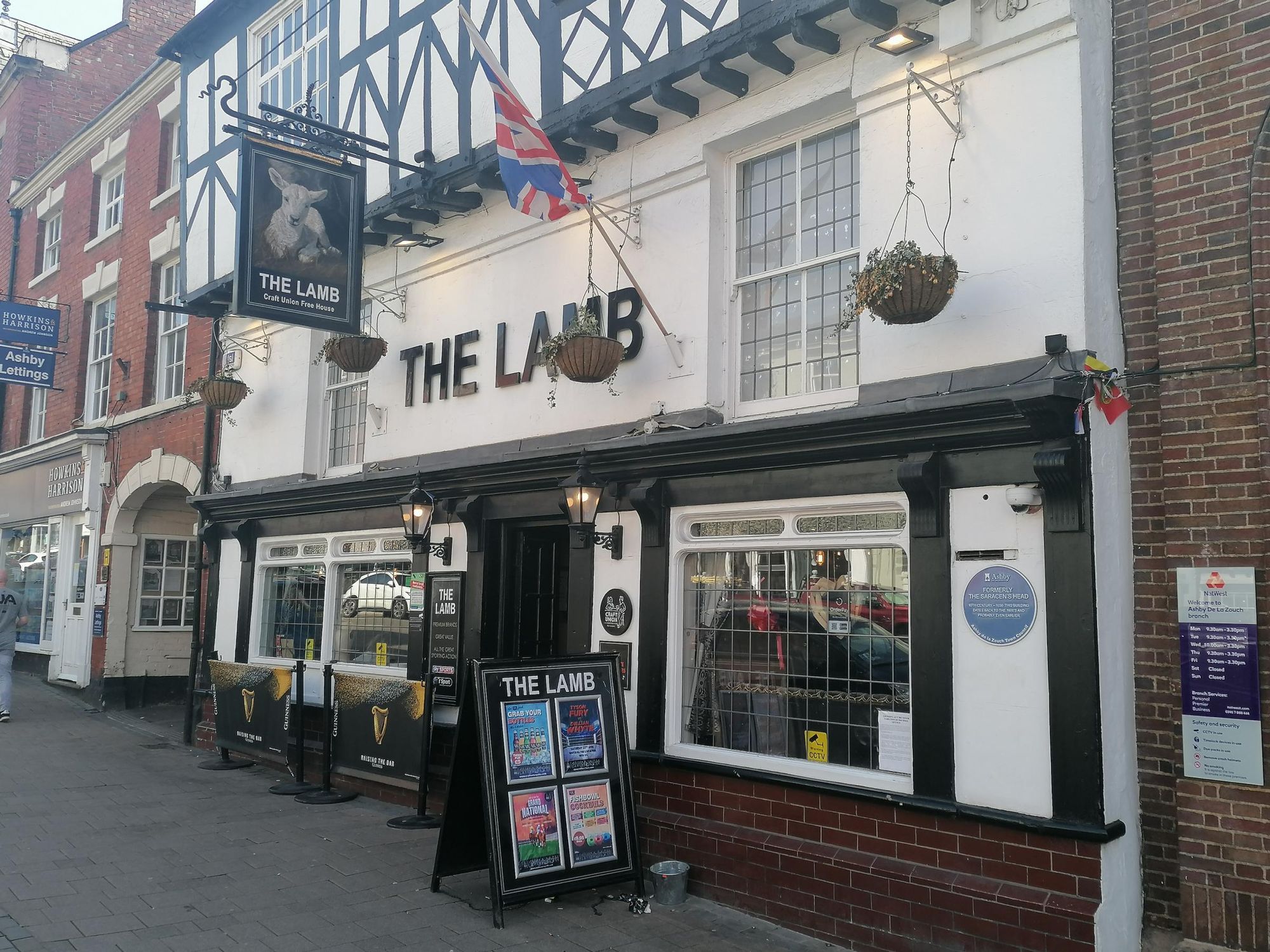 Lamb, Ashby de la Zouch. (Pub, External). Published on 12-06-2022