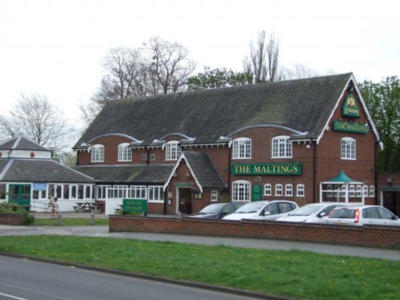 (Pub, External, Restaurant). Published on 17-04-2014 