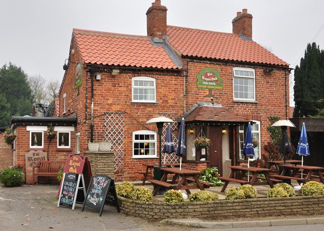 Royal Oak at Aubourn. (Pub, External, Key). Published on 01-01-1970