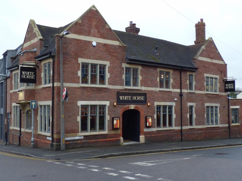 White Horse in Lincoln. (Pub, External, Key). Published on 01-01-1970