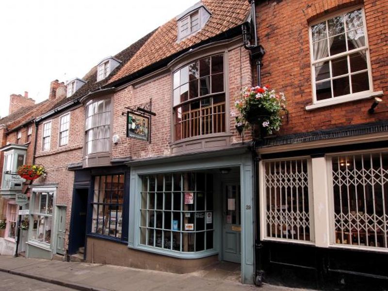 Widow Cullen's Well at Lincoln. (Pub, External, Key). Published on 08-10-2013