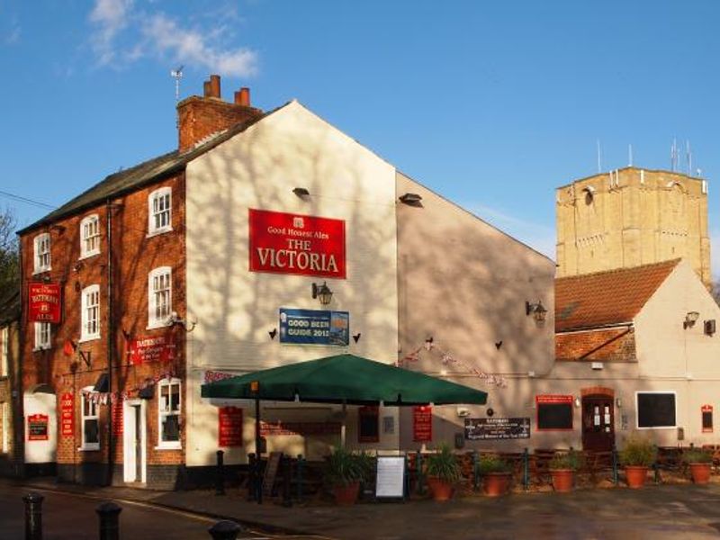 Victoria at Lincoln. (Pub, External, Key). Published on 01-08-2013