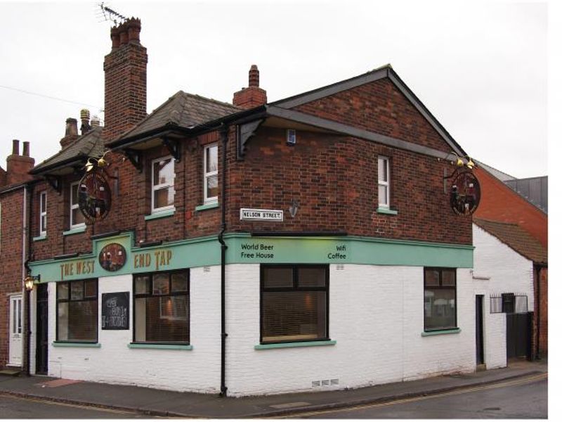 West End Tap at Lincoln. (Pub, External). Published on 12-12-2013