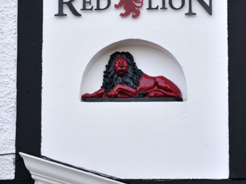 Pub sign Red Lion. (Pub, Sign). Published on 01-01-1970