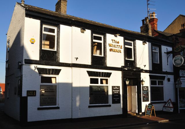 White Swan at Market Rasen. (Pub, External, Key). Published on 01-01-1970