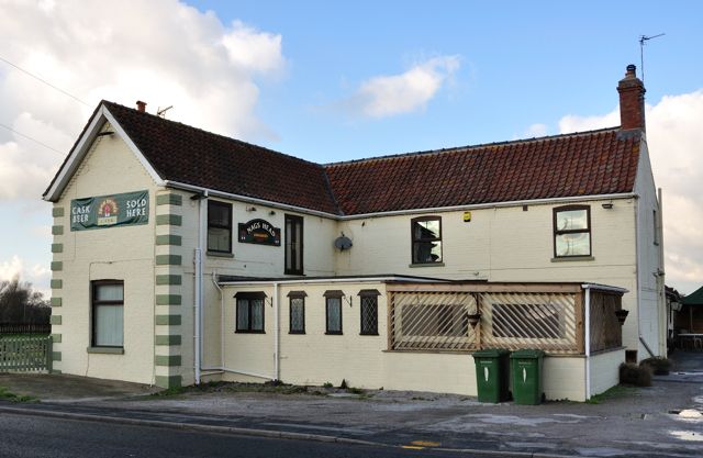 Nags Head at Middle Rasen. (Pub, External, Key). Published on 01-01-1970