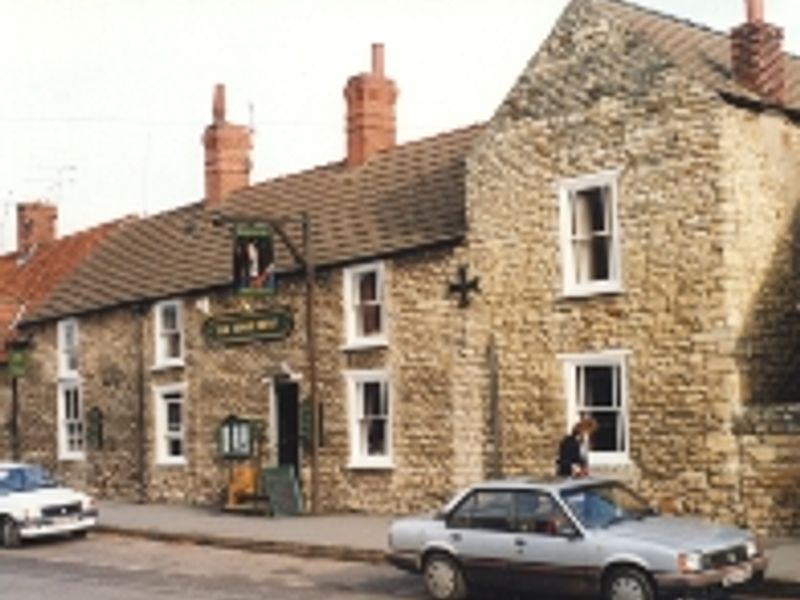 Kings Head at Navenby. (Pub). Published on 01-01-1970 