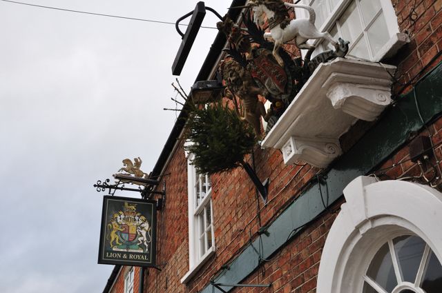 Pub sign Lion & Royal. (Pub, Sign). Published on 01-01-2012