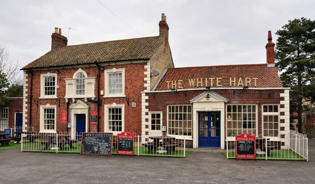 White Hart at Nettleham. (Pub, External, Key). Published on 01-01-1970
