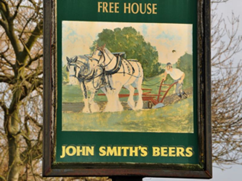 Pub sign Plough. (Pub, Sign). Published on 01-01-1970